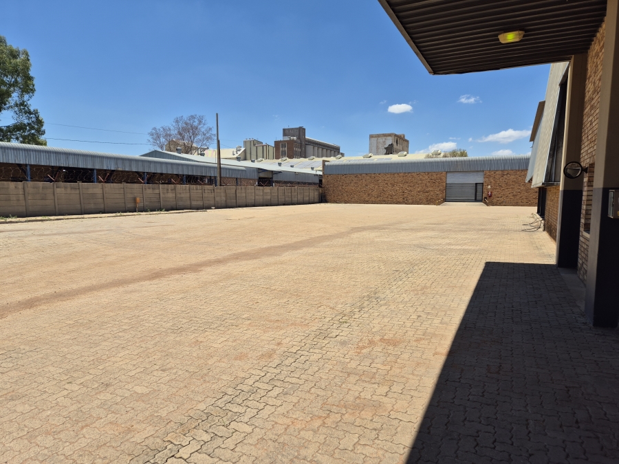 Commercial Property for Sale in Klerksdorp Industrial North West